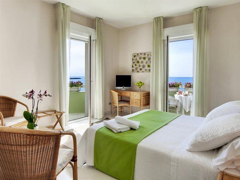 Hotel Mida Scoglitti Exteriör bild