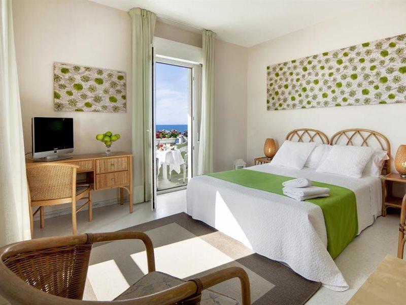 Hotel Mida Scoglitti Exteriör bild