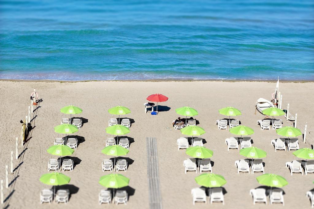 Hotel Mida Scoglitti Exteriör bild