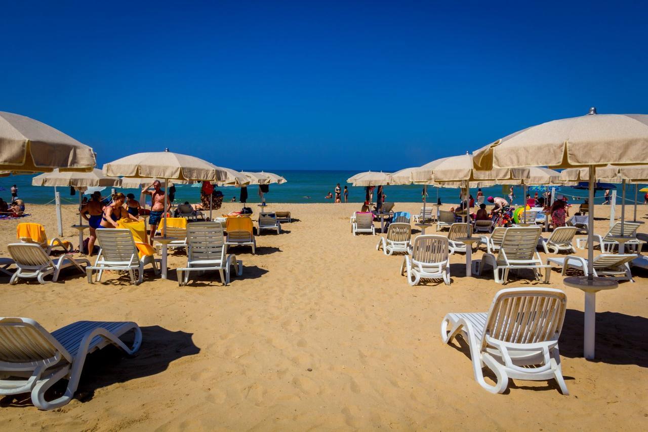 Hotel Mida Scoglitti Exteriör bild